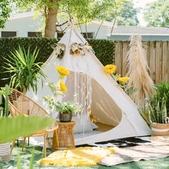 Dream House Three-Season Cotton Canvas Camping Pyramid Tent for 2~3 Person Dream House Three-Season Cotton Canvas Camping Pyramid Tent for 2~3 Person